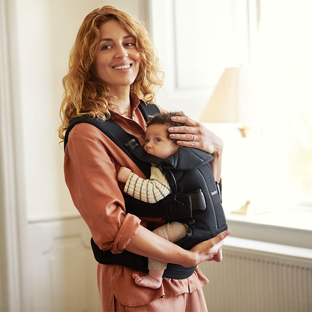 ベビービョルン抱っこ紐ONE KAI Air(ワンカイエアー)の口コミと