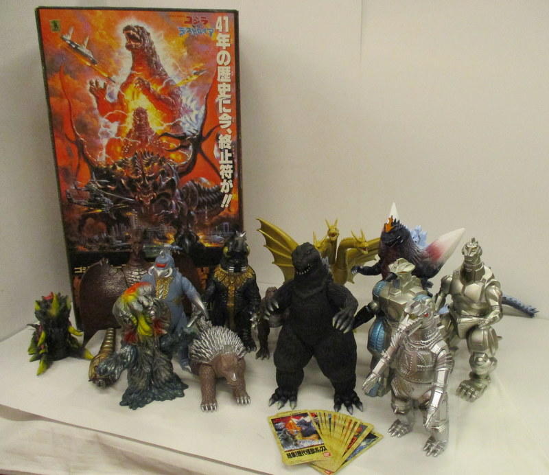 ゴジラシリーズ完結記念 結集!歴代怪獣ボックス 特別版 Amazon.co.jp