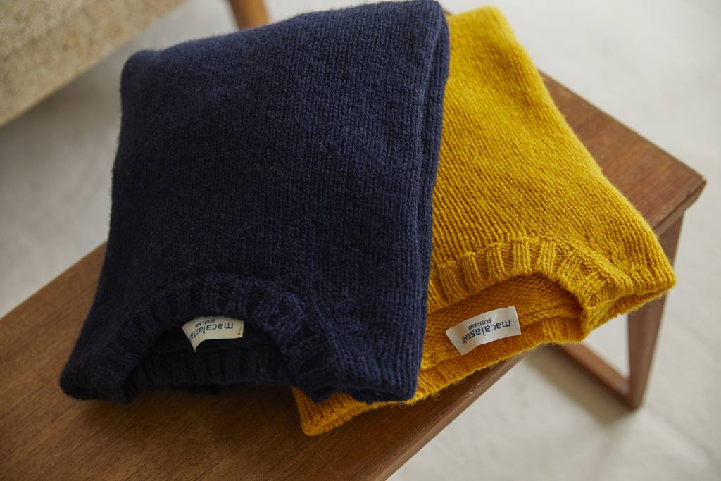 マカラスターを代表する、ハンドフレームニットの魅力 | Macalastair