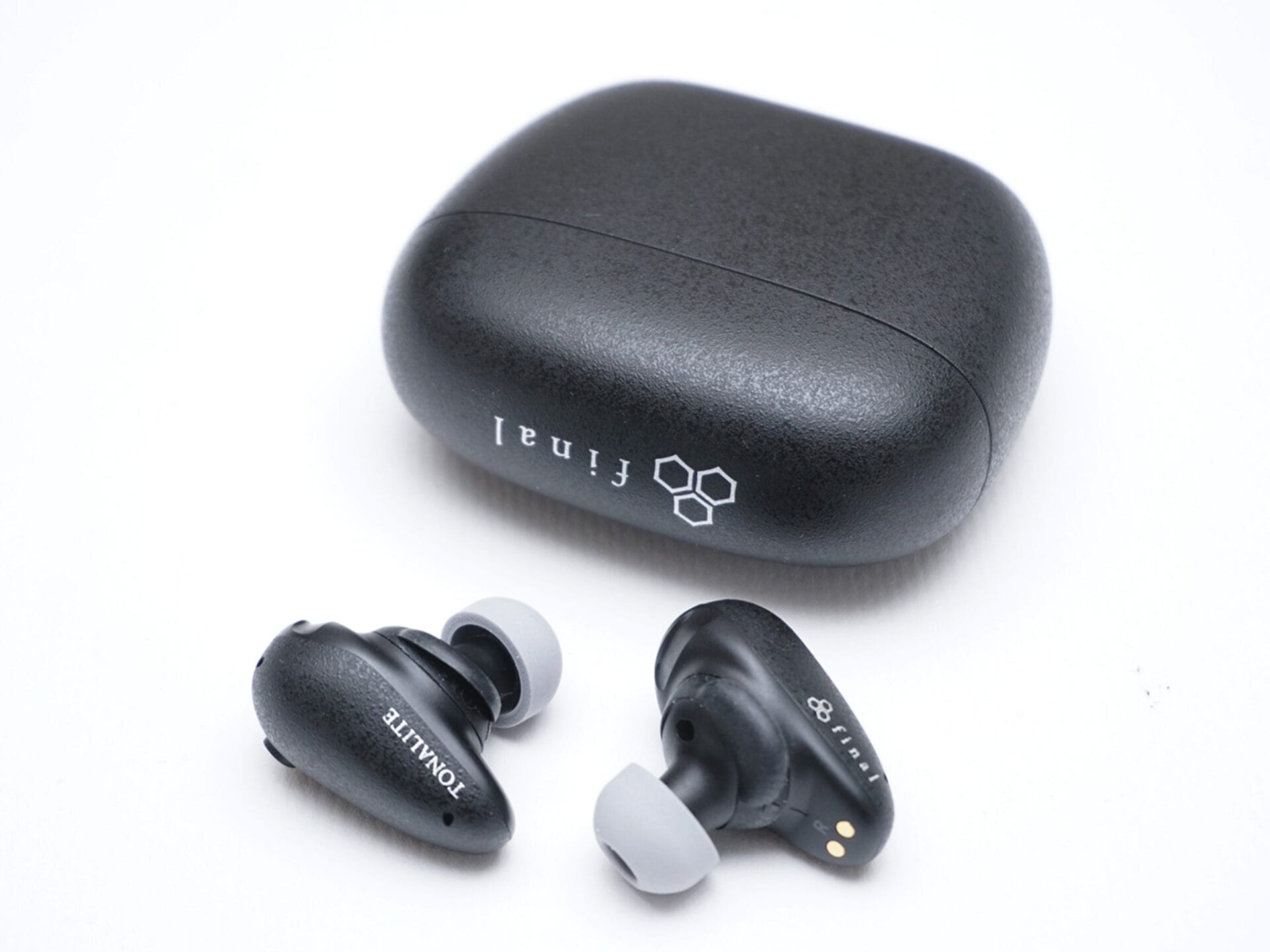 finalのイヤフォン・TONALITEレビュー。顔をスキャンし音を最適化| Mac