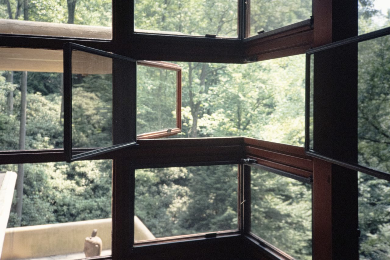 第二回 フランク・ロイド・ライト 開放性以外の役割を与えられた「窓