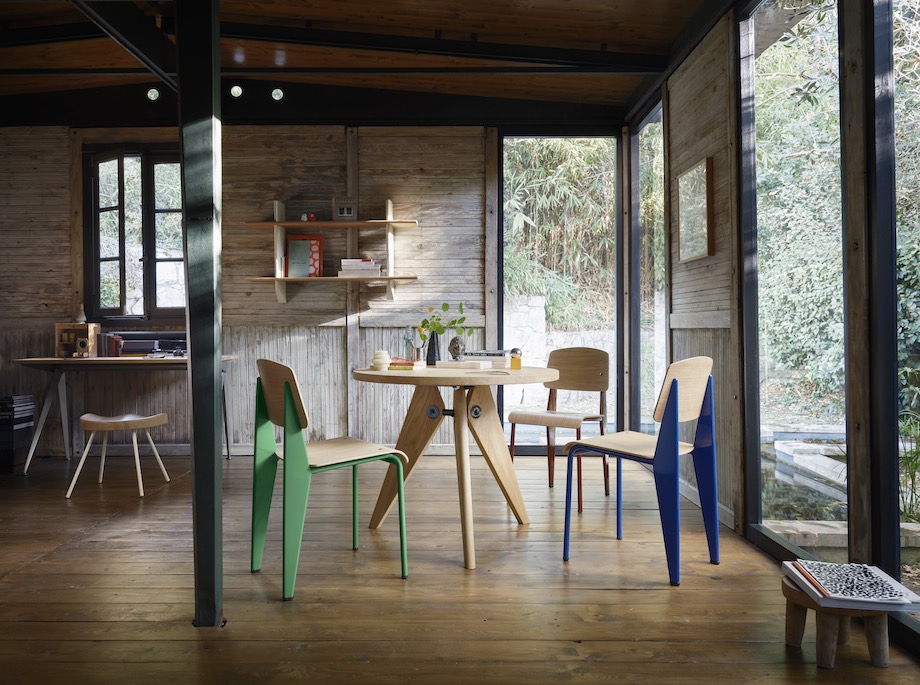 ヴィトラ「プルーヴェ コレクション」に新作が登場！ リミテッド