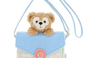 パークのデコレーションを巾着にデザイン ダッフィー＆フレンズ7種を