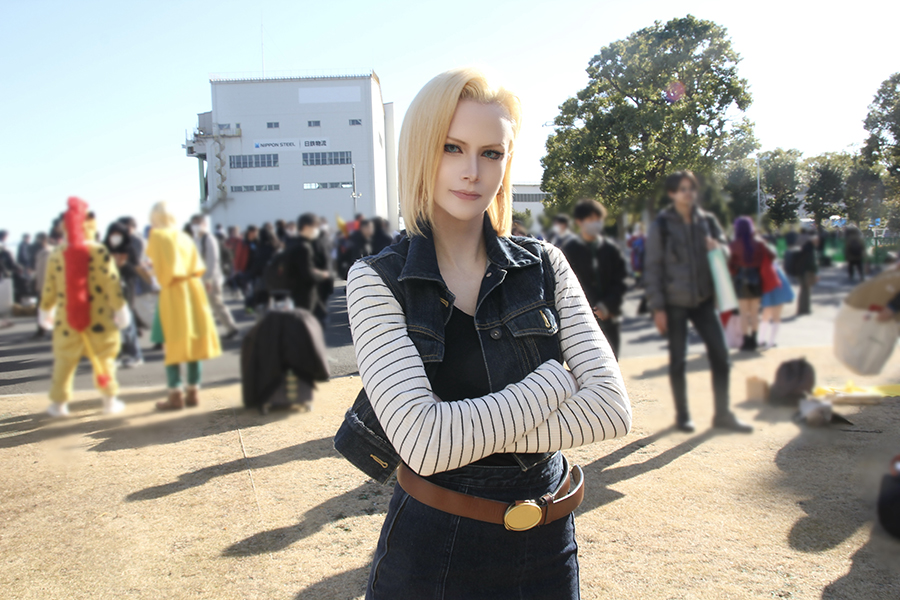 コスプレ】『ドラゴンボール』フランス人女性による「人造人間18号」が