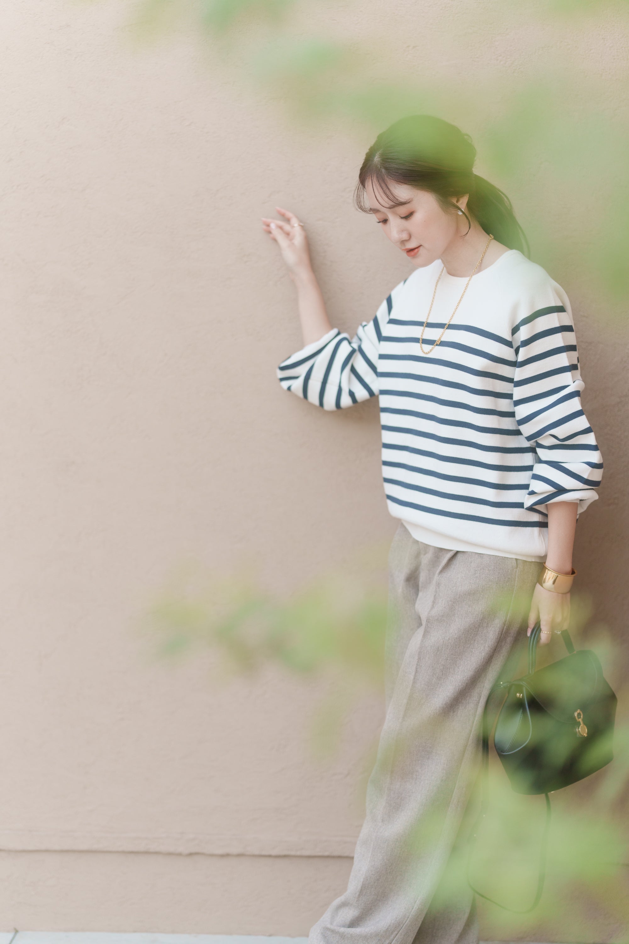 MEエンブロイダリーニットプルオーバー【リサイクルポリエステル