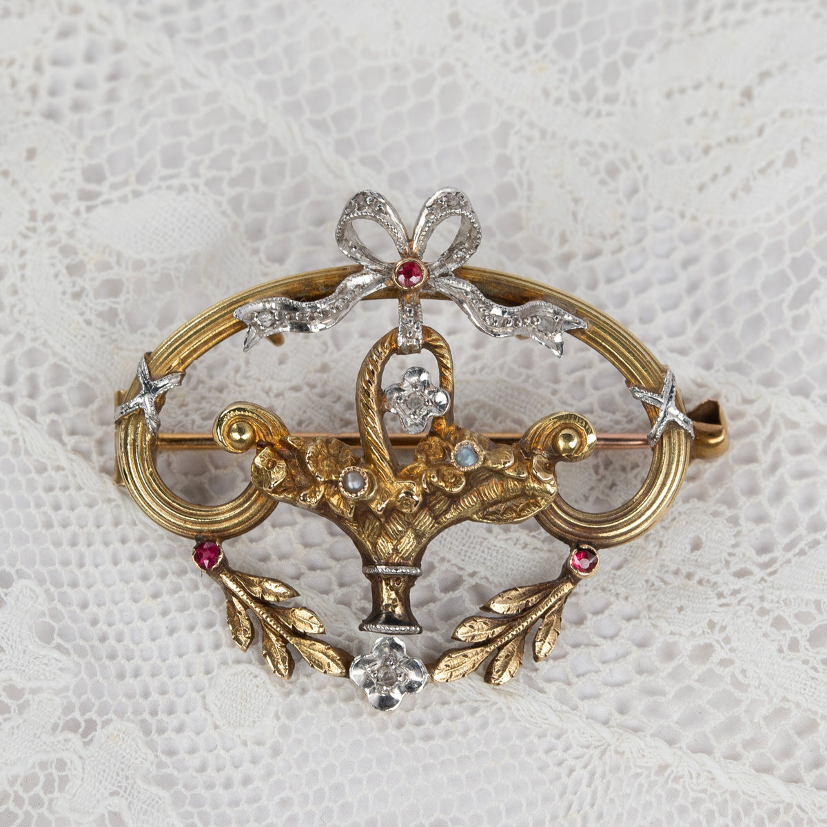 アンティーク ブローチ