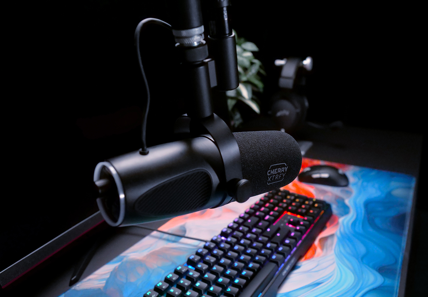 These New RGB Microphones From CHERRY XTRFY Are Made For Gaming