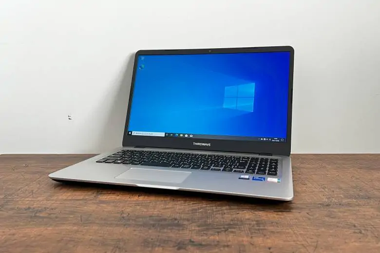 THIRDWAVE DX-T5をレビュー！シンプルでスマートなドスパラの15.6型