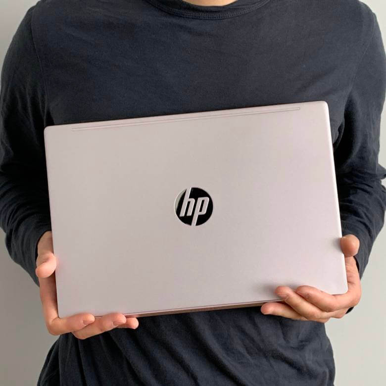 HP Pavilion 13-an1000レビュー】10万円以下で買えるアルミボディの