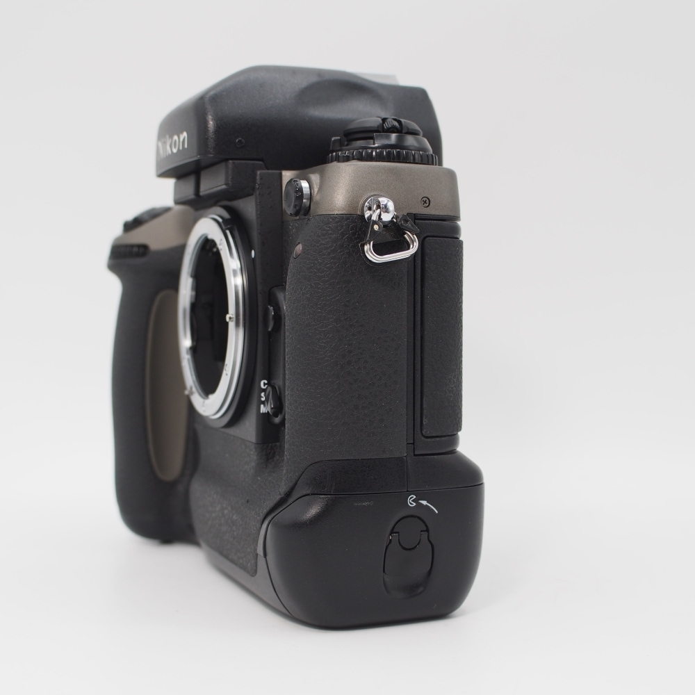 ニコン F5 （50周年記念モデル）ボディ【中古管理番号：T0818