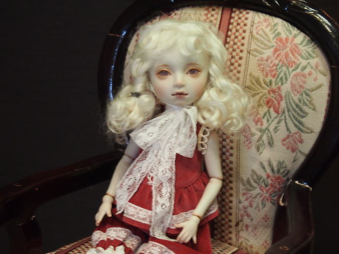 ゆ*い様 新品 作家様 創作ドール お人形です。 リボンドール人形