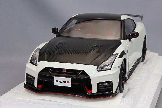 オートアート 1/18 日産 GT-R (R35) ニスモ スペシャルエディション