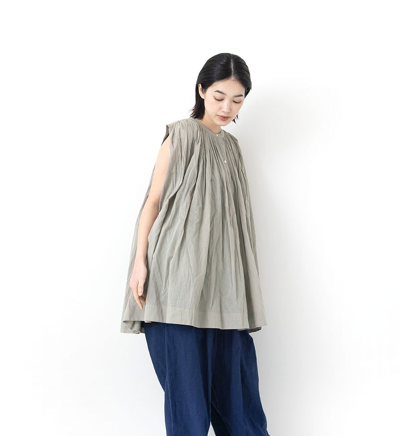 b1466＊ FITH リバティ ヨーク切替 ギャザーブラウス モリスバタフライ COTTON BROAD FRILLED GATHER BLOUSE(S Black): Yohji Yamamoto POUR