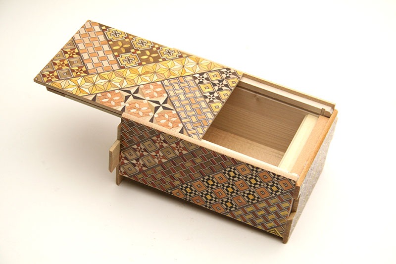 秘密箱14回仕掛け 5寸 | 秘密箱 | 寄木細工専門店 箱根丸山物産