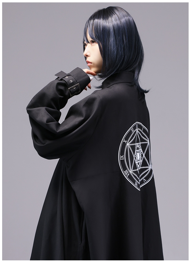 魔法陣プリントフィッシュテールロングシャツ ｜ Favoriteオリジナル