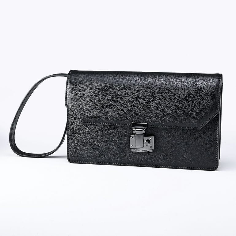 エンポリオ アルマーニ EMPORIO ARMANI セカンドバッグ クラッチバッグ