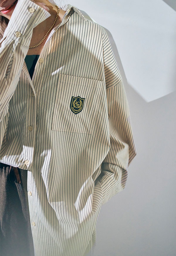 在庫なし】Stripe emblem Shirt/ストライプエンブレムシャツ