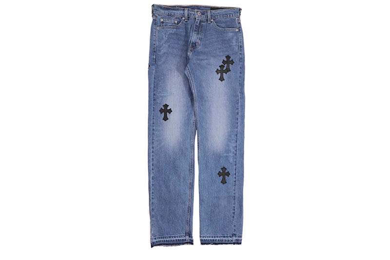 ADVANCE CROSS PATCH CUSTOM LEVI'S 505 REGULAR FIT JEANS (LT. BLUE