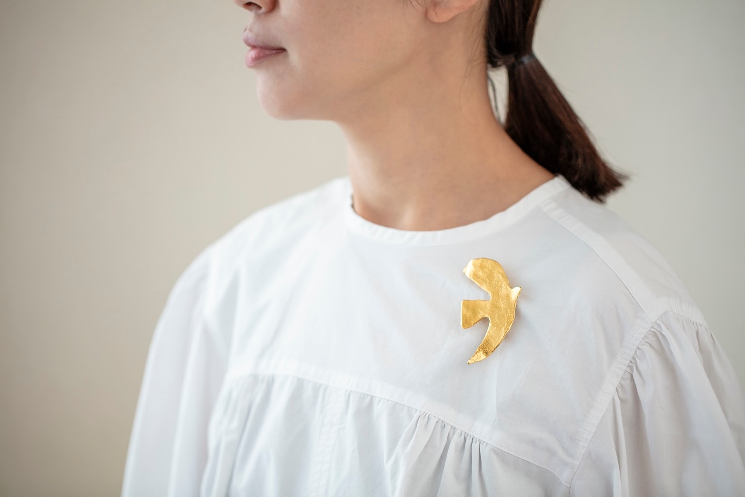 ラ・コロンブ(鳩) ブローチ ゴールド M