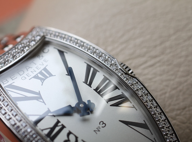 ベダ&カンパニー - レディース No.3 ロングトノー ダイヤモンドベゼル