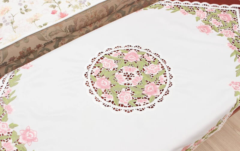 高密度カラー刺繍 テーブルクロス 約85×85cm [Almente]｜インテリア