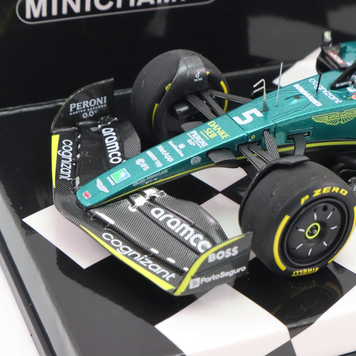 ミニチャンプス 1/43 アストンマーティン アラムコ コグニザント F1