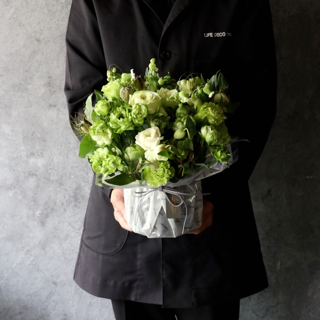 アレンジメントML「常盤色 tokiwairo」爽やかなグリーン色の花々