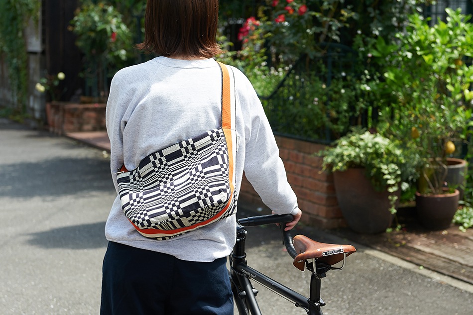 レクタンギュラーバッグ（ヨハンナ・グリクセン／Johanna Gullichsen