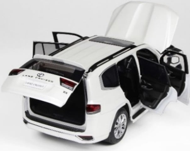 新品 LCD18013ZXWH LCD 1/18 トヨタ ランドクルーザー300 ZX ホワイト