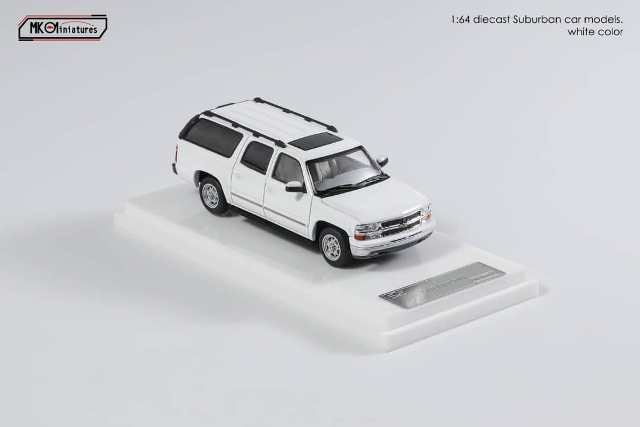 予約 MK Miniatures 1/64 シボレー サバーバン Suburban GMT800