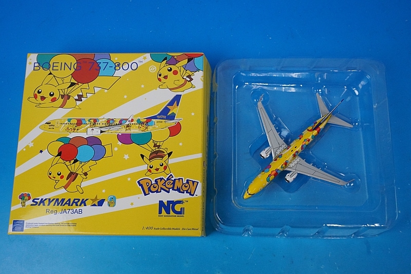 1/400 B737-800 スカイマーク ポケモン ピカチュウジャンボ JA73AB
