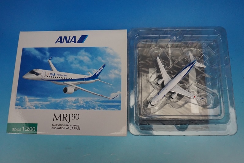 1/200 MRJ90 ANA 塗装 名古屋空港 Take off ベース付 ＊レジ番付与なし