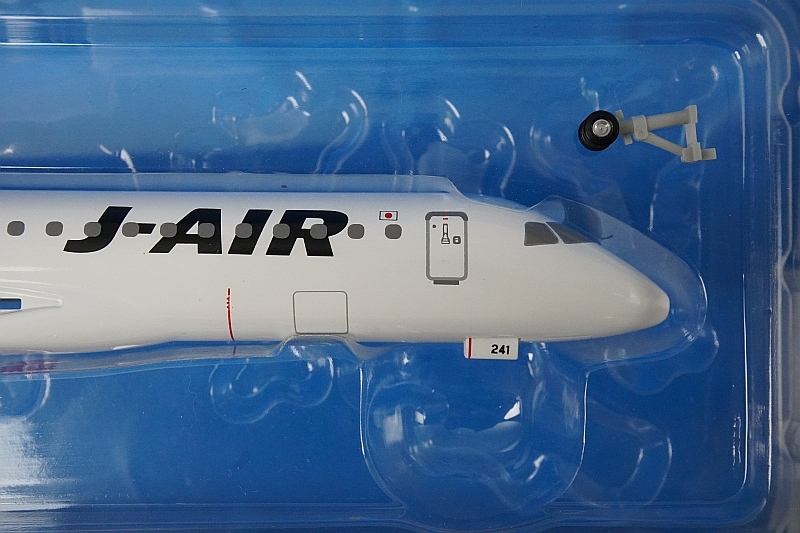 1/200 エンブラエル190 J-AIR ジェイエア JA241J [BJQ1176] JALUX/中古