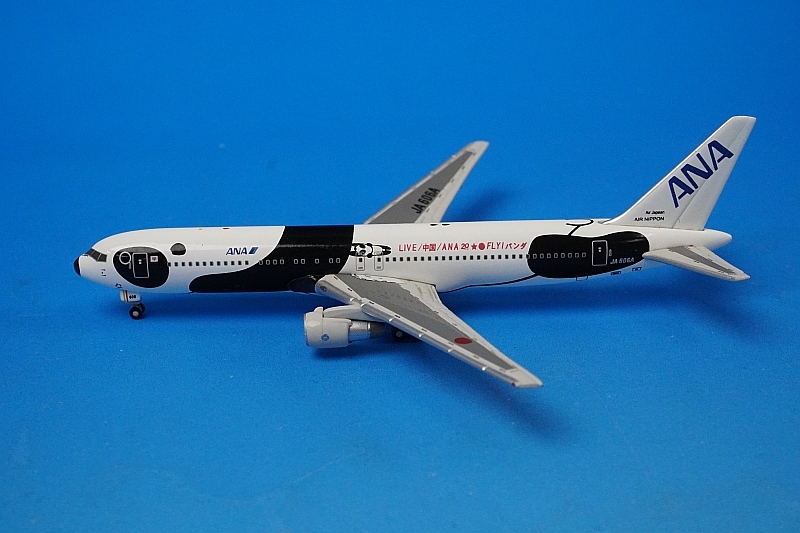 1/500 B767-300ER ANA FLY!パンダ JA606A Sky/中古｜｜飛行機模型 通販