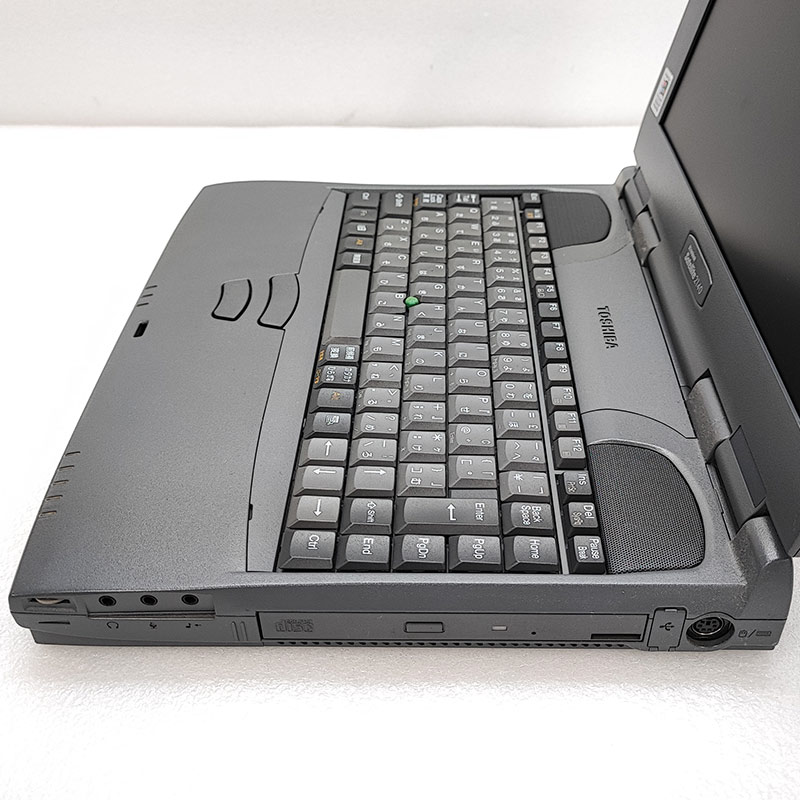 Windows98SE 中古ノートパソコン 東芝 Dynabook Satellite K45/2L8