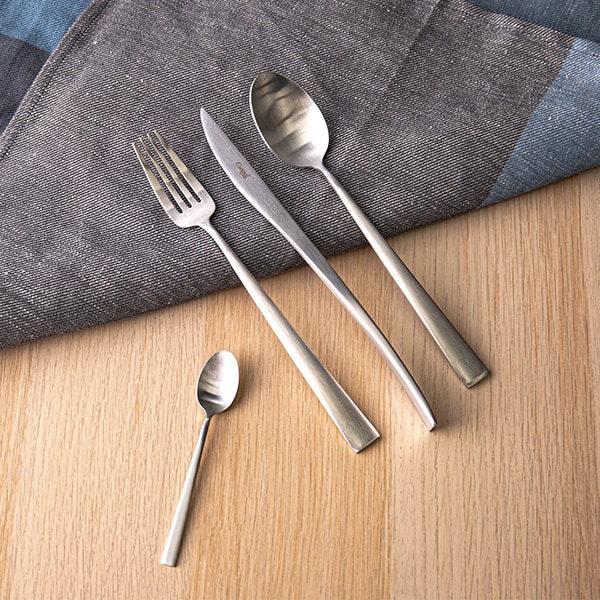 Cutipol クチポール DUNA BRUSHED デュナブラッシュド Dinner knife