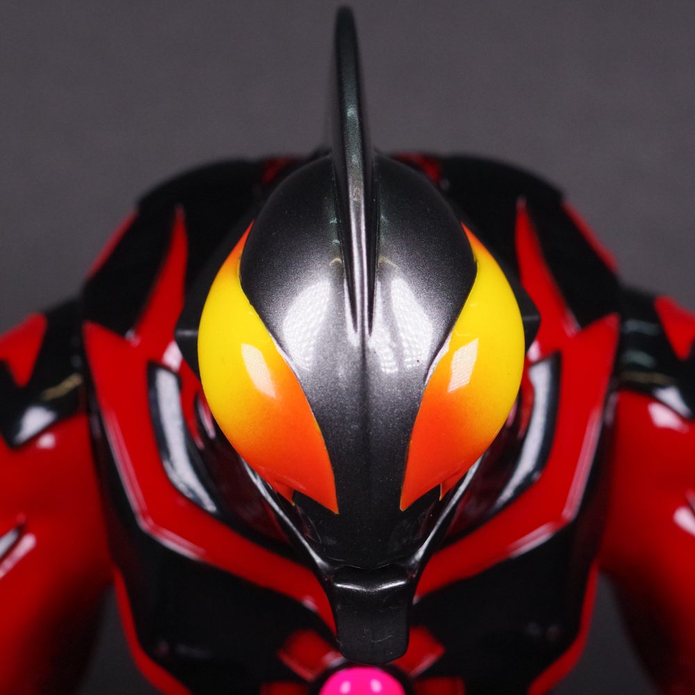 ソフビ/Momoco Studio/ウルトラマンベリアル｜墓場の画廊ONLINE STORE