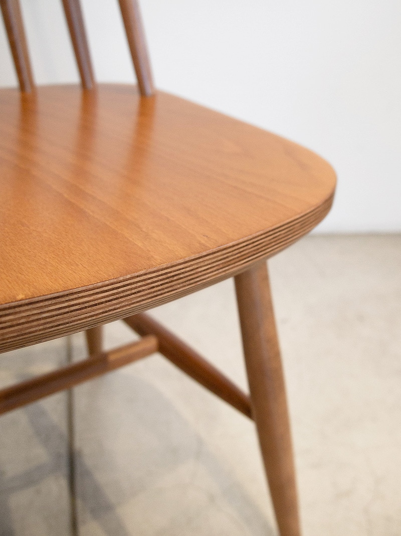 スティックバック 木製ダイニングチェア｜イデア