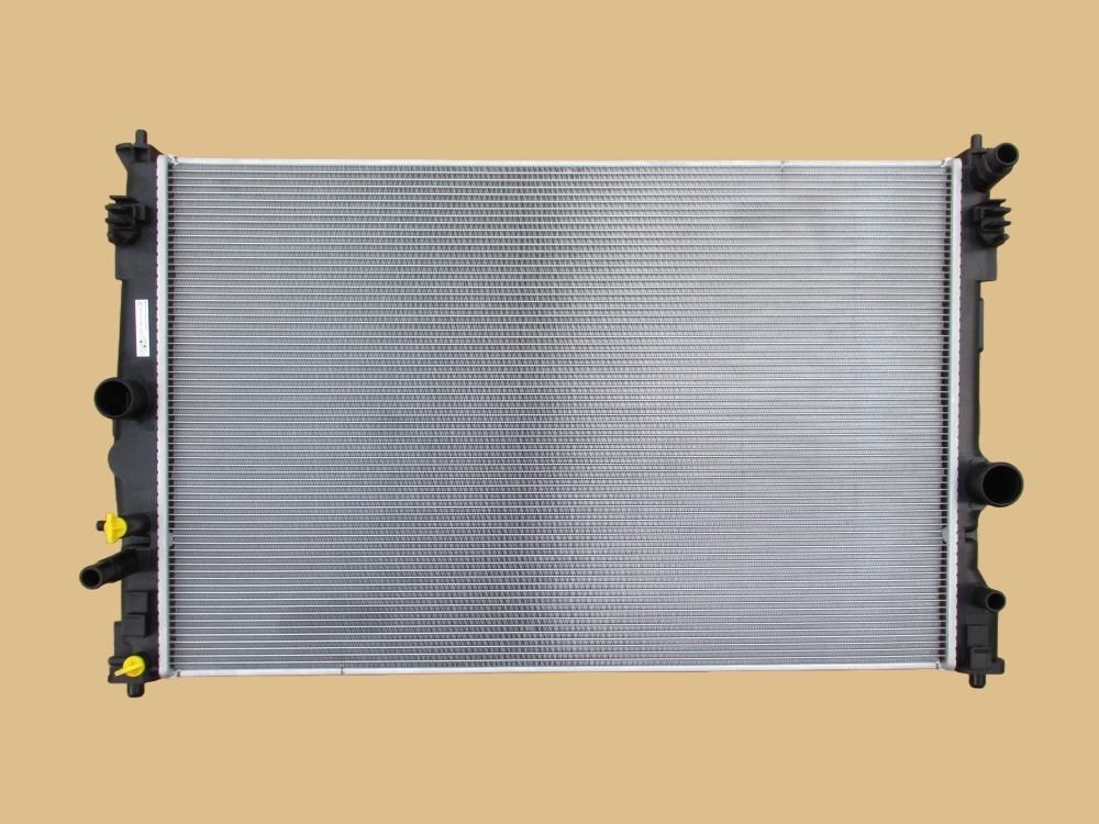 ヴォクシー ラジエーター ZWR90W 16400-37430 社外新品 有限会社いわき