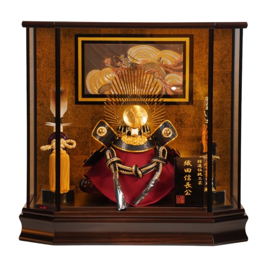 五月人形】8号 織田信長 兜ガラスケース飾り〈河雲作〉 ｜雛人形・五月