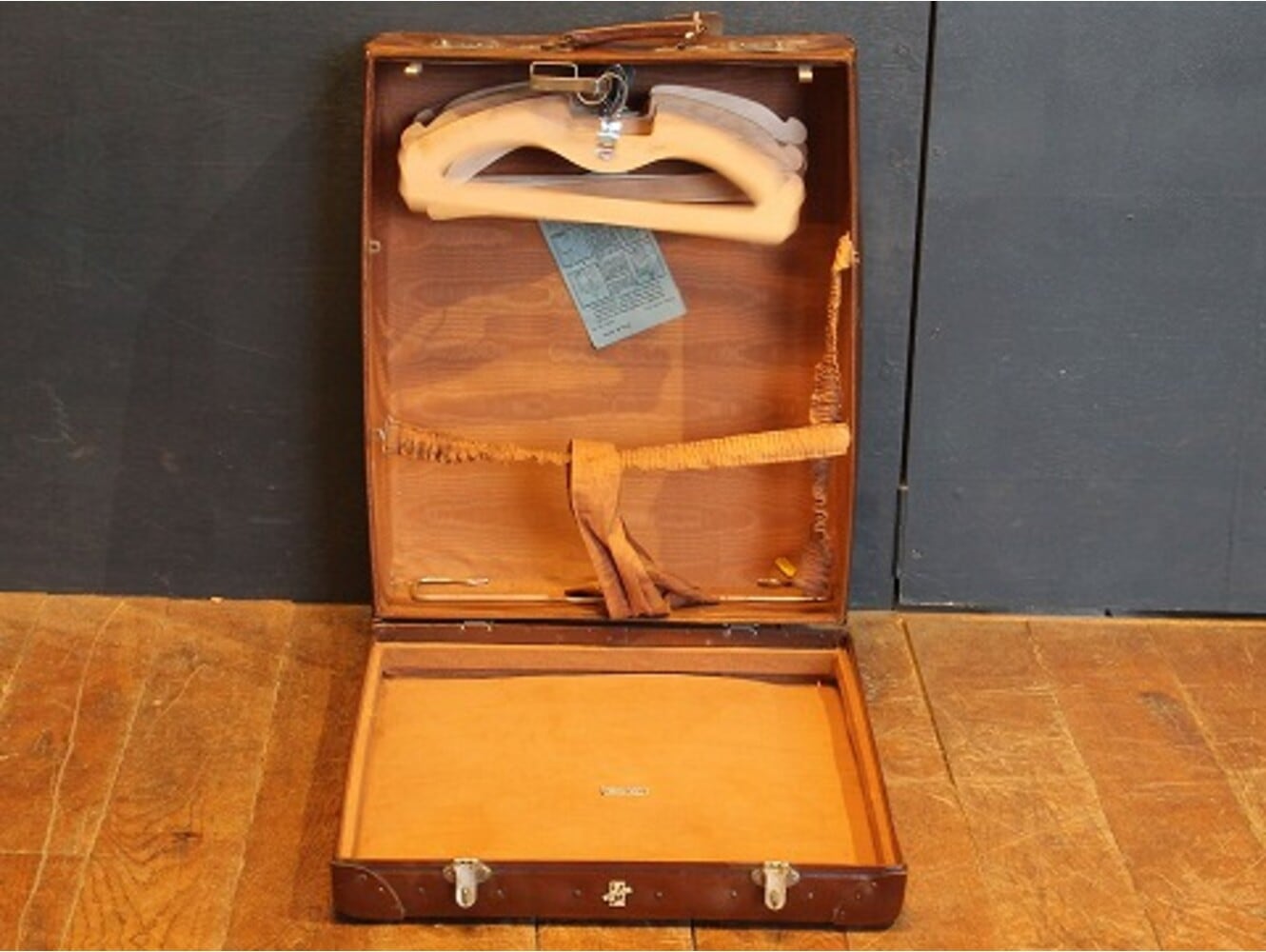 ワードローブトランク | 雑貨・ディスプレイ小物,トランク | イギリス