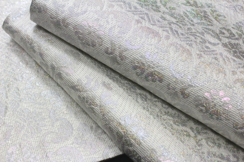 西陣織華翔苑 藤本仁謹製袋帯「プラチナ箔 横段小花華紋」 | 販売着物