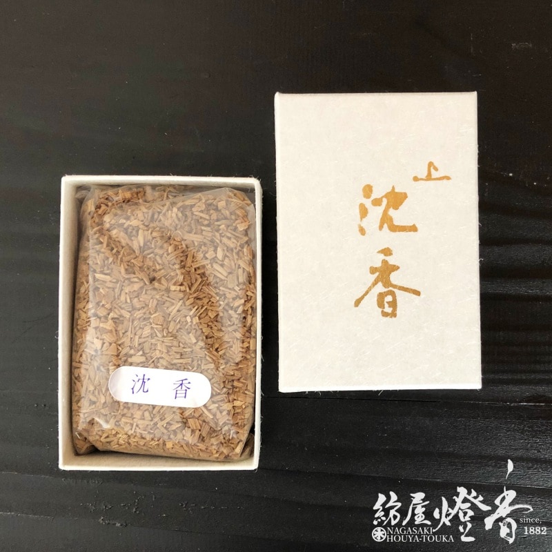 香木/香原料『インドネシア産【上刻沈香】25g小箱入』梅栄堂 | 取扱い