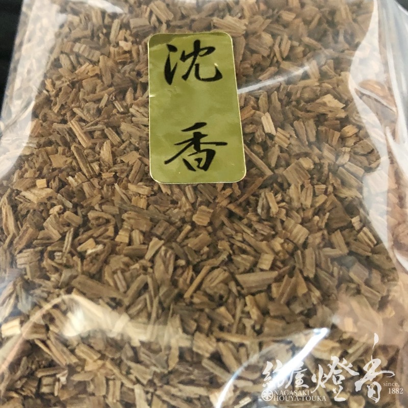 香木/香原料『上品沈香(タニ沈香)【刻】10g紙箱入』精華堂 | 取扱い