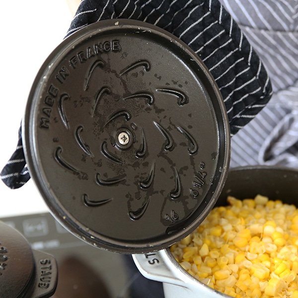 staub(ストウブ） ラ・ココット de GOHAN M ホーロー鍋16cm/1.8L