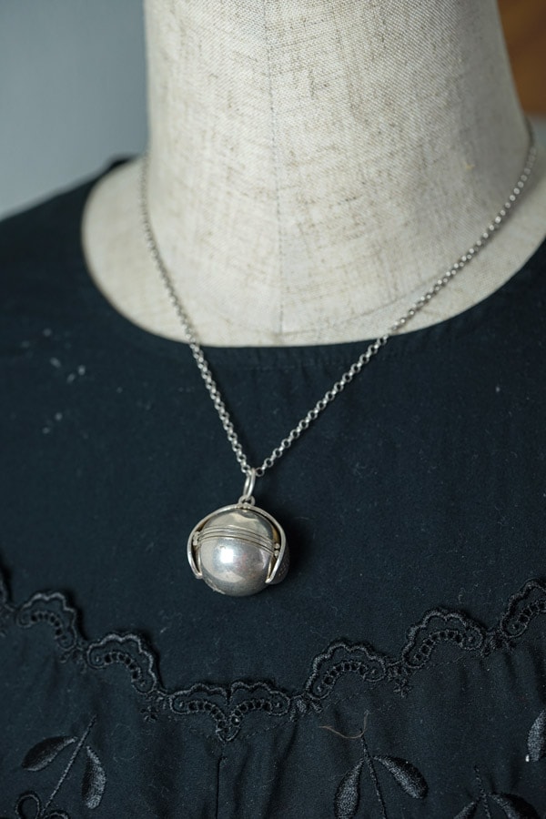 メキシカンシルバー925 鈴型ロケット（22g） W2.5×D2.2×H2.4cm ga-1178