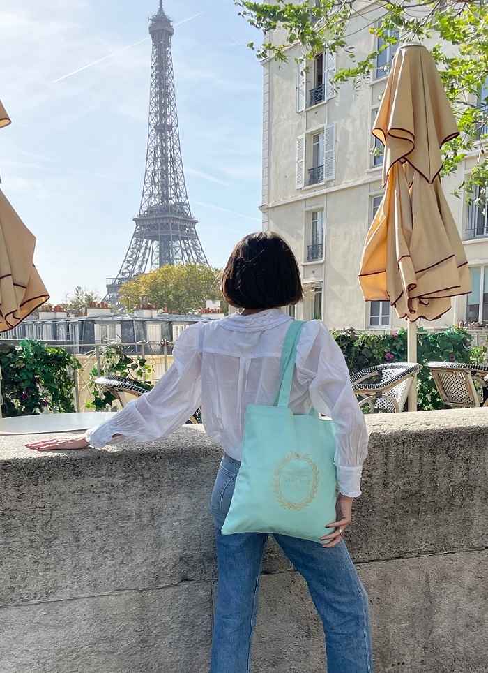 トートバッグ・ラデュレ ブルー ｜ラデュレ｜マカロン発祥のメゾン