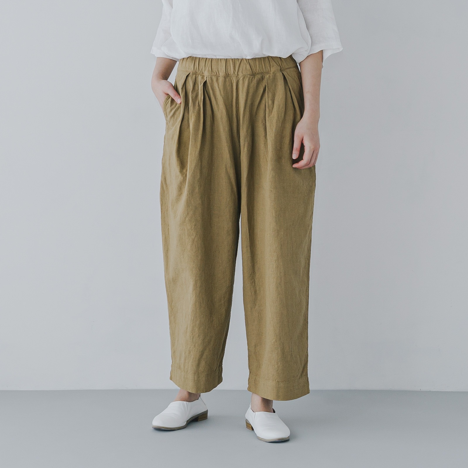 コットンリネン染め _ 2タックイージーパンツ _ キャメル
