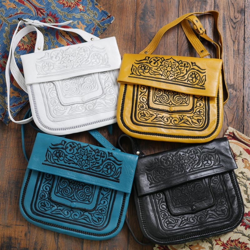 ベルベル刺繍レザーショルダーバッグ｜マライカ公式通販