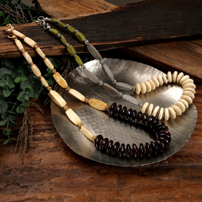 ボーンビーズネックレス【メール便可】｜マライカ公式通販